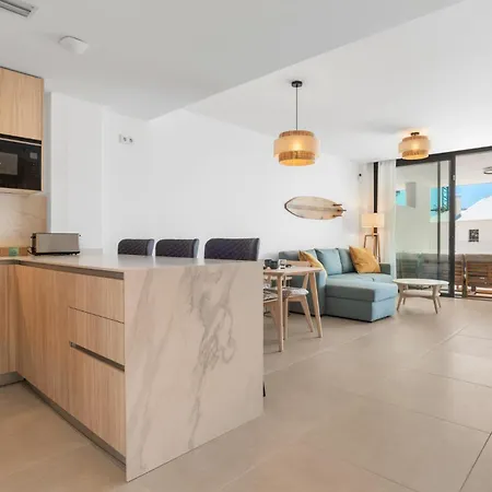Vivi Homes - Casa De Daisy - Pool - Terrace - Sea Views 아파트 *